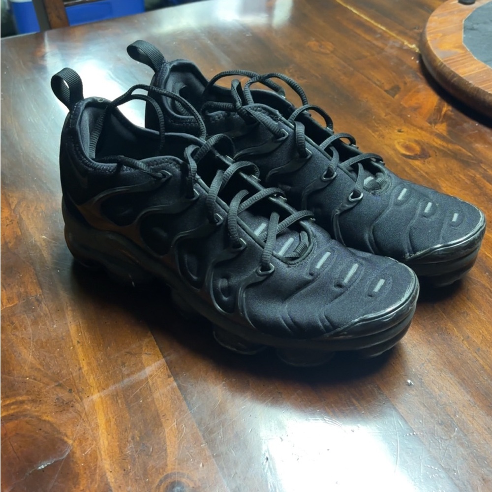 Men's Nike Black Athletic Shoes